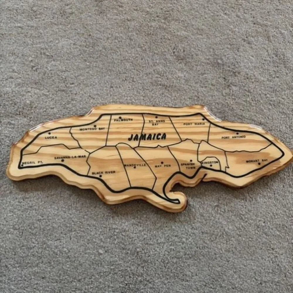 Jamaica Wooden Map Plaque